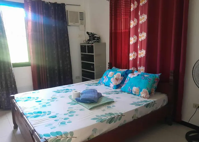 Riverside At Aninuan Accommodation And Food